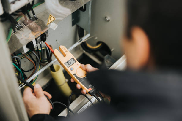 Best Affordable Emergency Electrician  in Saginaw, TX