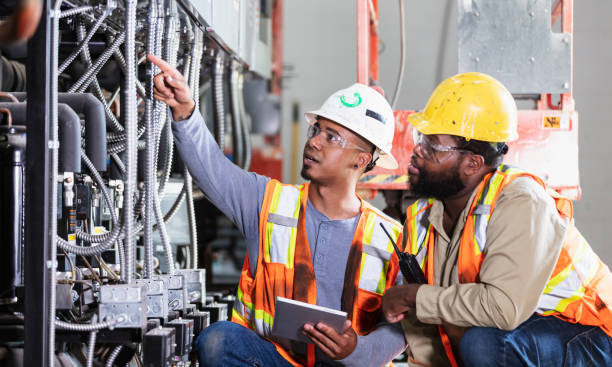 Best Commercial Electrician Services  in Saginaw, TX